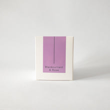 Load image into Gallery viewer, Blackcurrant &amp; Rose - Neelie Candle 
